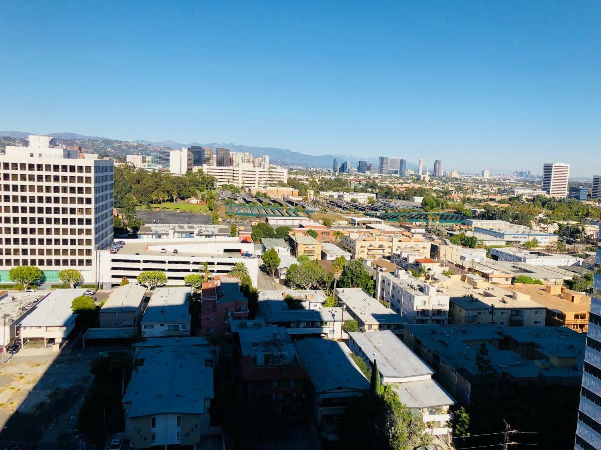 Hotel Barrington Plaza Los Angeles Exterior foto